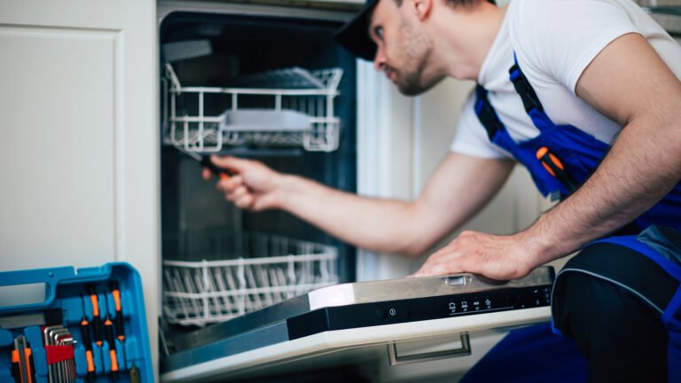 Microwave Repair in Willowbrook IL